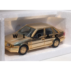 Volvo 440 GL Type 1 goud AHC Doorkey 1:43